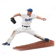 MLB Series 31 Clayton Kershaw Action Figure